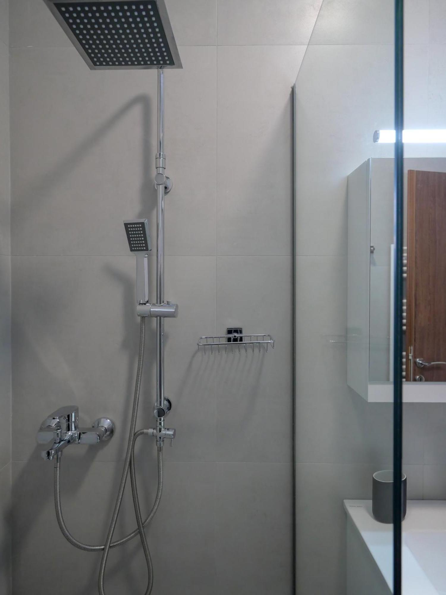 Deluxe Apartment 特里卡拉 外观 照片